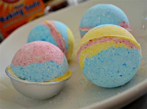 Love Lush? These DIY Bath Bombs Will Make You (and Your Wallet) Happy