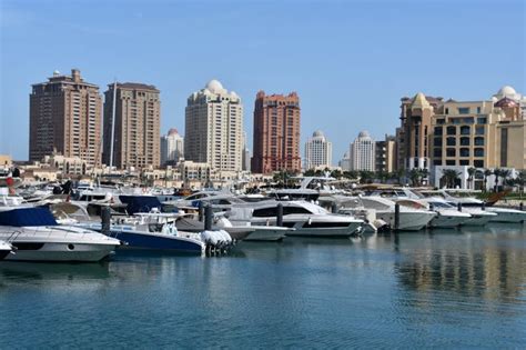 Marina on the Pearl Island in Doha, Qatar Editorial Photo - Image of ...