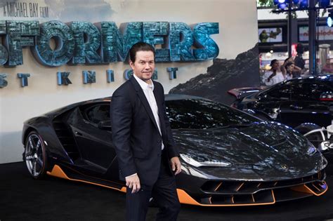 Hollywood Actor Mark Wahlberg Opens a Chevrolet Dealership in Ohio, U.S.