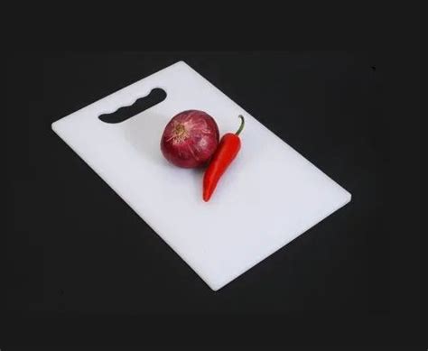 White Plastic Chopping Board at Rs 55/piece in New Delhi | ID: 20767767012