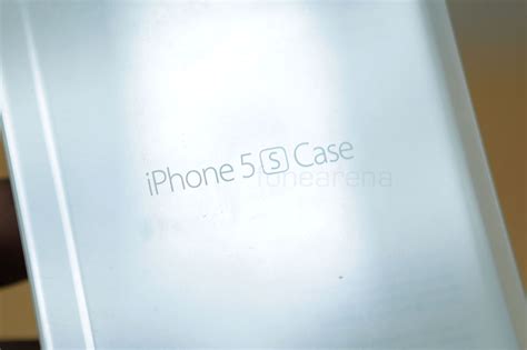 Apple iPhone 5s Leather Case Unboxing and Demo