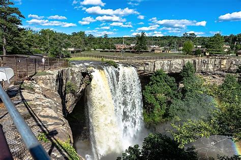 Noccalula Falls, Alabama - WorldAtlas