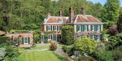 Stately 18th Century House in Surrey Hills, England, Lists for £6M - Mansion Global