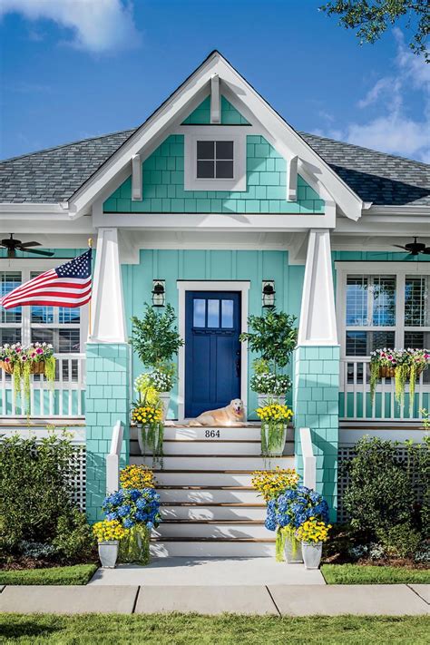 15 Secrets Of Curb Appeal For A Beautiful Home Exterior | Beach house exterior, Beach house ...