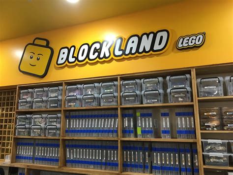 Brickfinder - Brickfinder Goes To Blockland