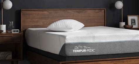 TEMPUR-Cloud Adjustable Pillow Review (2023) | Mattress Nerd