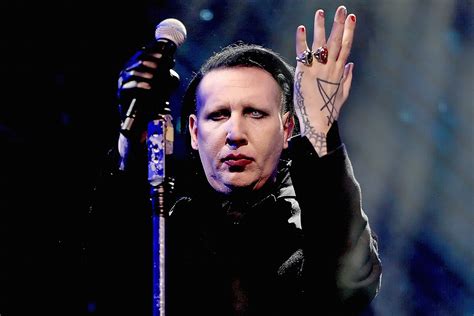 Marilyn Manson Collapses Onstage at Houston Show