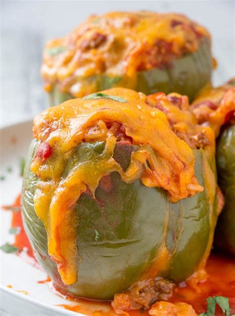 Stuffed Green Peppers {An Easy and Fast Dinnertime Meal}