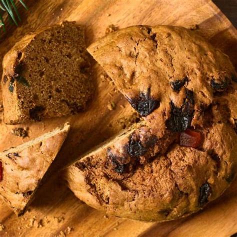 Pan de Pascua, Chilean Fruitcake for the Holidays