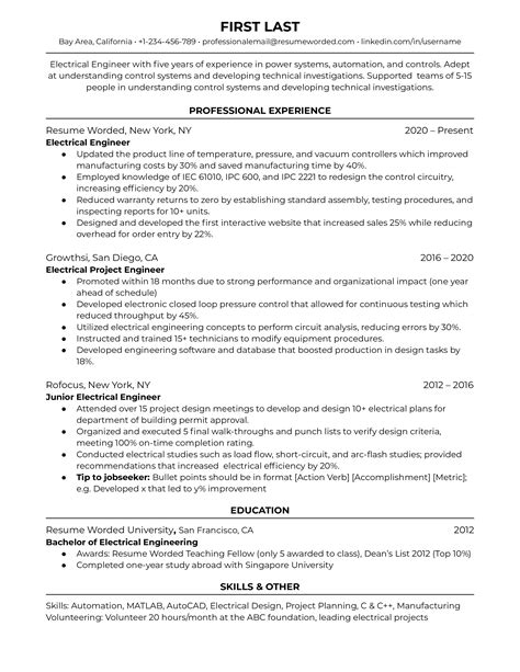 3 Site Manager Resume Examples for 2023 | Resume Worded