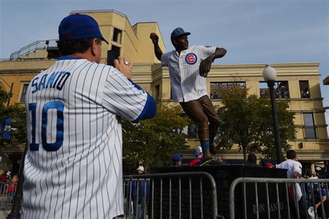 Chicago Cubs History: Ron Santo First to Invoke 10-5 Rule