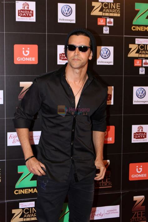 Hrithik Roshan at Red Carpet Of Zee Cine Awards 2017 on 12th March 2017 / Hrithik Roshan ...