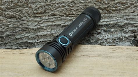 Olight Seeker 2 Pro im Test (Review) - Flashlight Geeks