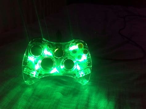 Glowing Xbox controller | Novelty lamp, Xbox controller, Xbox