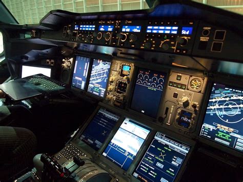 A380 Cockpit form the right chair : r/aviation