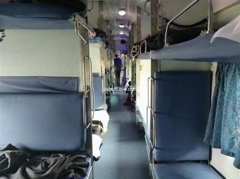 Mumbai Jaipur Duronto Express Review - Food, Timing, Ticket, Facilities ...