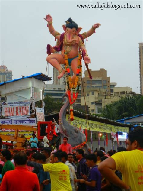 Kallaji Rathore: Ganesh Visarjan Mumbai 2011