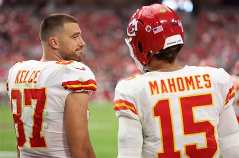 Patrick Mahomes e Travis Kelce estão entrando na competição de elite ...