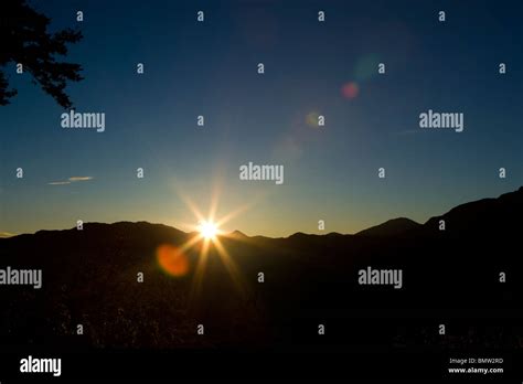 Sunrise in Alishan, Taiwan Stock Photo - Alamy