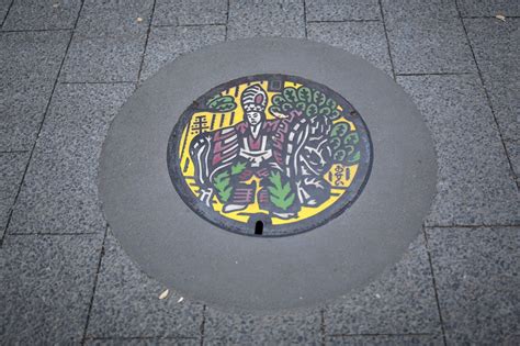 Japan sewers clean up their act with manhole art - Art & Culture - The ...