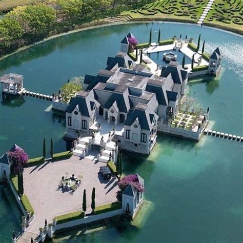 Have my own home on a small island | Mansions, Beautiful homes, Mansions luxury