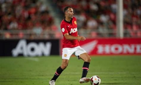 Five Memorable Goals from Ryan Giggs - Sports Guides & Best Expert Reviews