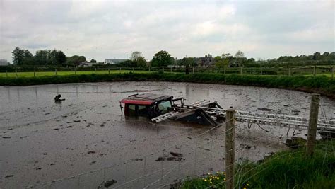 Farmworker rescued after tractor plunges into slurry pit - Farmers Weekly