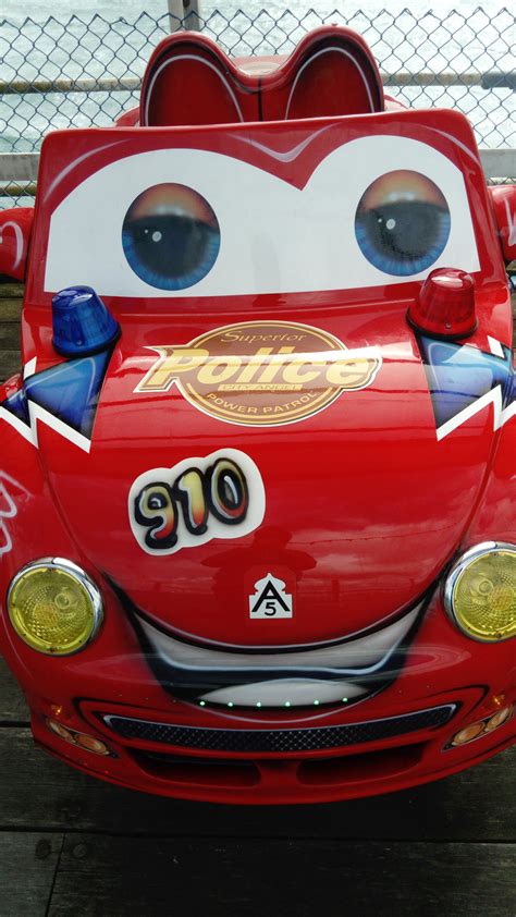 Cars 4: Mcqueen joins the police : crappyoffbrands