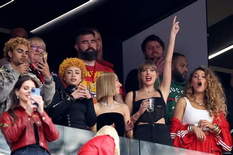 Taylor Swift’s Super Bowl Outfit Featured Several Subtle Travis Kelce Easter Eggs
