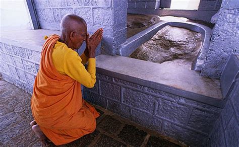 Adam’s Peak, Sri Lanka » Islamreligionguardian