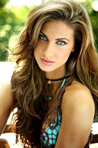 Katherine Webb Model Portfolio | New View Modeling