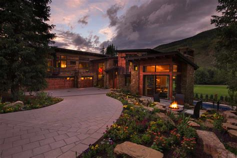 Sumptuous mountain contemporary home in Vail, Colorado