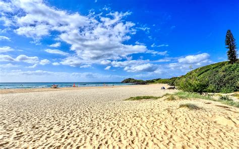 Cabarita Beach / New South Wales / Australia // World Beach Guide