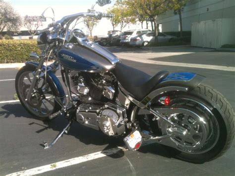 Buy 2004 Harley-Davidson Softail DEUCE Custom on 2040-motos