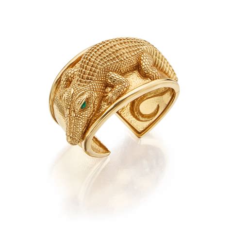 David Webb | Gold and Emerald Cuff-Bracelet | Fine Jewels | 2020 ...