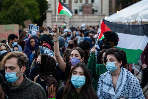 Columbia University, After Vowing To Clear Protesters, Flinches and Extends Talks as Students ...