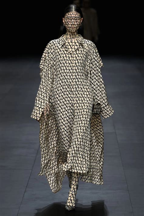 Paris Fashion Week: Valentino Spring 2023 Collection - Tom + Lorenzo