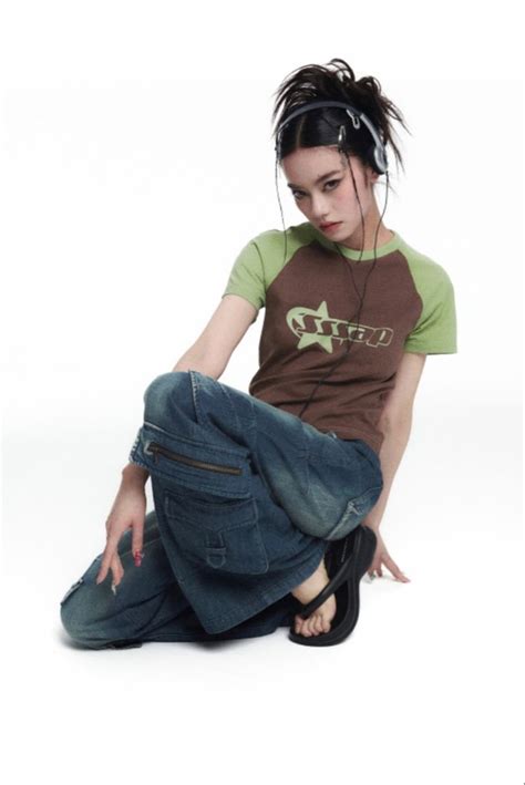 Grunge y2k outfits | 2000s japanese fashion, Japan fashion, Fashion outfits