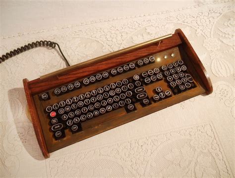 Steampunk typewriter keyboard - mumuion