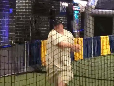 You Simply Must See Ben Mintz Swing a Baseball Bat | Barstool Sports