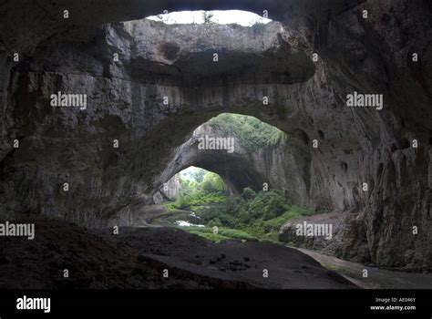 Bat Cave Entrance | Wallpapers Heroes