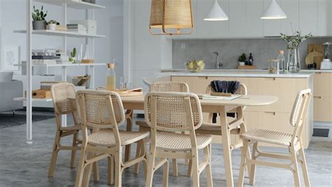 5 Stunning Examples of Minimalist Dining Table Decor That Will Elevate ...