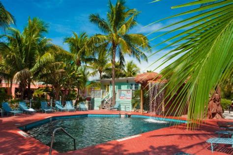 THE LIGHTHOUSE RESORT INN AND SUITES $184 ($̶2̶2̶4̶) - Prices & Reviews - Fort Myers Beach, FL