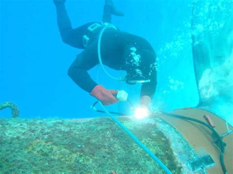 Underwater Welding - Weld Guru