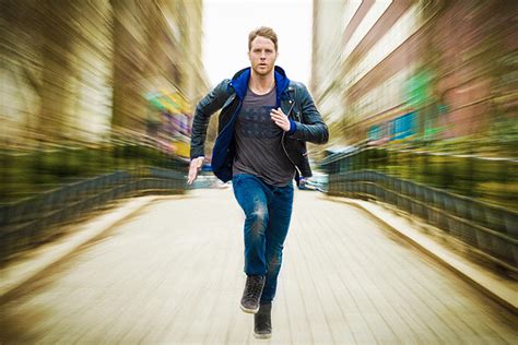 The Movie and Me - Movie Reviews and more: Limitless TV Series pilot review