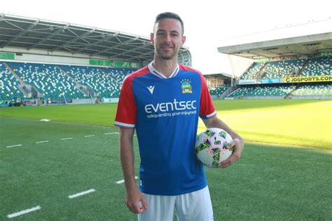 Linfield FC 2023-24 Macron Home Kit Unveiled » The Kitman