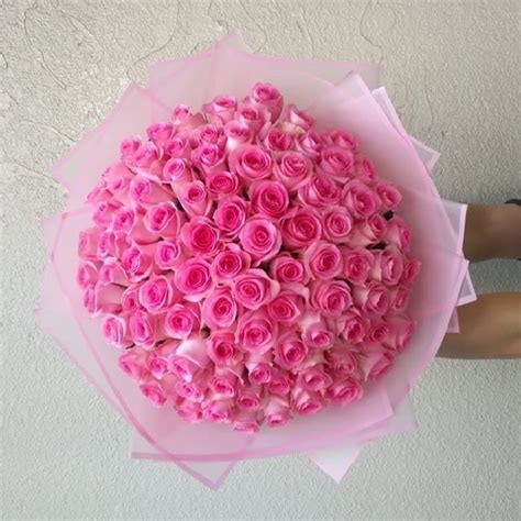 Order 100 Pink Roses bunch online | free delivery in 3 hours - Flowera