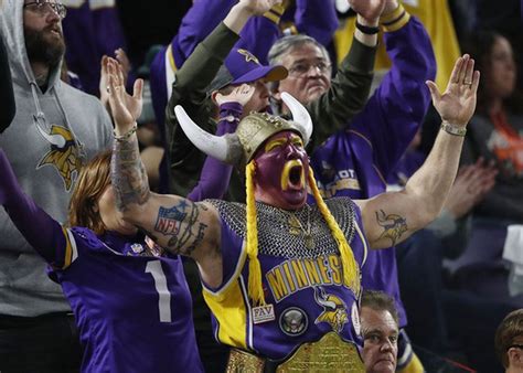 Apple Watch was worried about Vikings fans' racing heart rates - mlive.com