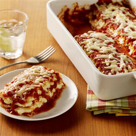 No-Boil Baked Lasagna Recipe | RAGÚ