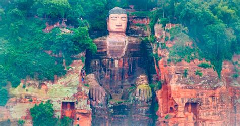 The Leshan Buddha: A Magical Statue with the Power to Save Lives? - Historic Mysteries